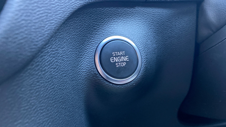 Volvo XC40 2.0 B3P Core 5dr Auto Petrol Estate